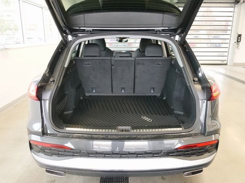 New 2025 Audi Q5 Prestige image 13