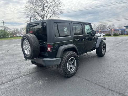 Used 2014 Jeep Wrangler Sport image 4