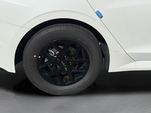 New 2026 Kia K5 LXS FWD image 26