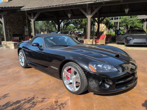 Used 2008 Dodge Viper SRT-10 RWD image 2