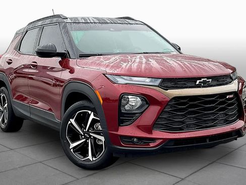 Used 2023 Chevrolet TrailBlazer RS w/ Convenience Package AWD/4WD image 5