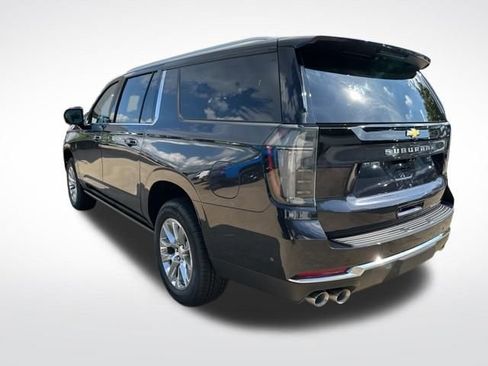New 2025 Chevrolet Suburban Premier image 3