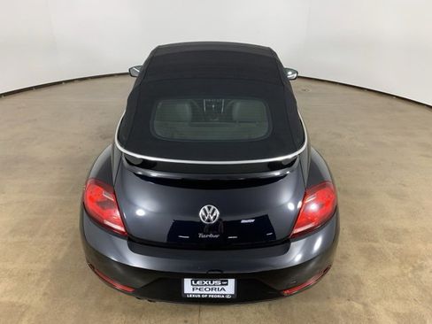 Used 2018 Volkswagen Beetle 2.0T S image 24
