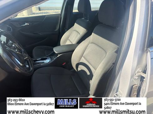 Used 2020 Chevrolet Malibu RS FWD image 10