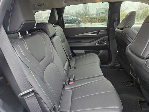 New 2026 INFINITI QX60 Luxe image 15