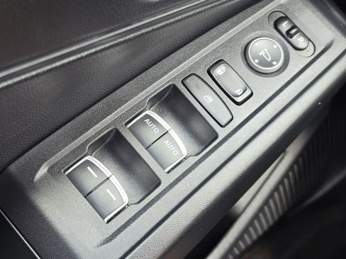 Used 2023 Honda Accord LX image 13