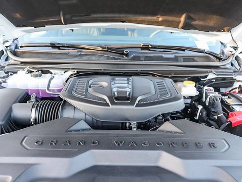 New 2026 Jeep Grand Wagoneer Summit AWD/4WD image 32