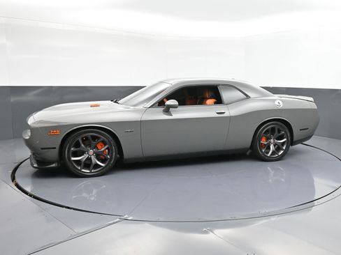 Used 2019 Dodge Challenger R/T image 5