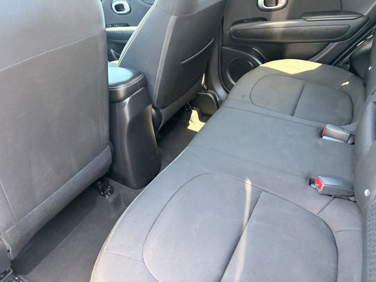 Used 2015 Kia Soul + FWD image 14