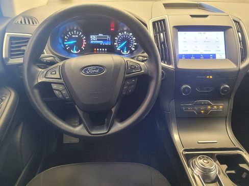 Used 2020 Ford Edge SE image 22
