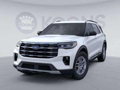 New 2025 Ford Explorer Active w/ Active Comfort Package image 2