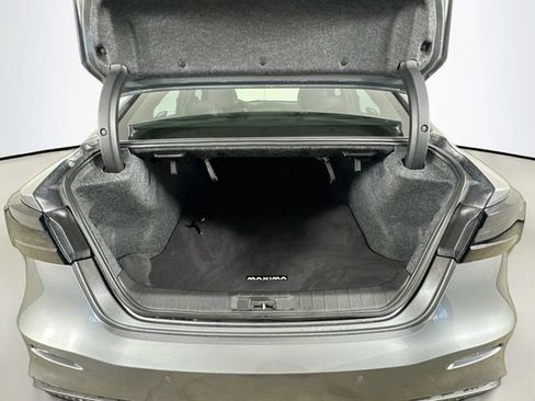 Used 2023 Nissan Maxima SR w/ Sport Mat Group FWD image 29