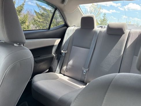 Used 2014 Toyota Corolla LE image 25