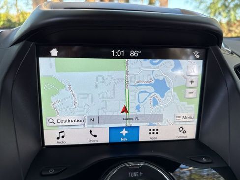 Used 2017 Ford Escape Titanium image 28