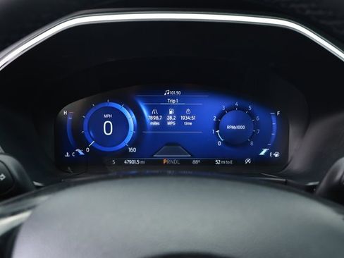 Used 2022 Ford Escape SEL w/ Technology Package FWD image 12