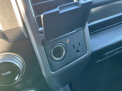 Used 2018 Ford F150 Raptor w/ Equipment Group 802A Luxury image 28