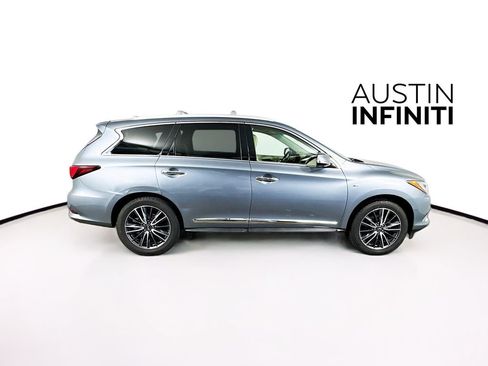 Used 2016 INFINITI QX60 FWD w/ Deluxe Technology Package image 9