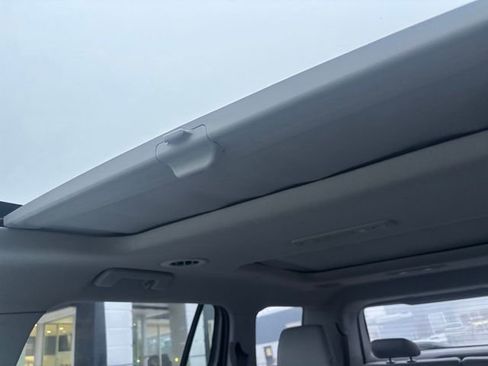 Used 2019 GMC Acadia SLT w/ LPO, Floor Liner Package image 14