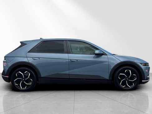 Certified 2024 Hyundai Ioniq 5 SEL RWD image 3