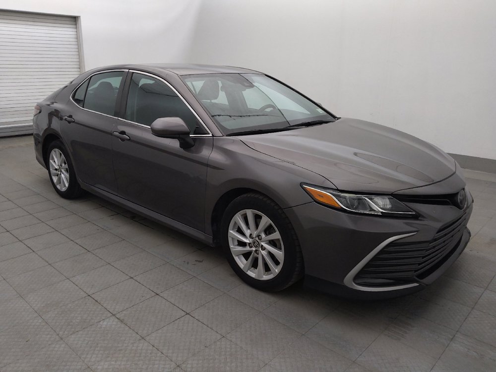 Used 2022 Toyota Camry LE FWD image 11
