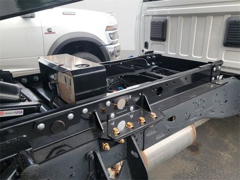 New 2026 RAM 5500 Tradesman w/ Chrome Appearance Group image 11