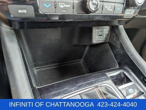 Used 2022 Jeep Compass Limited AWD/4WD image 16