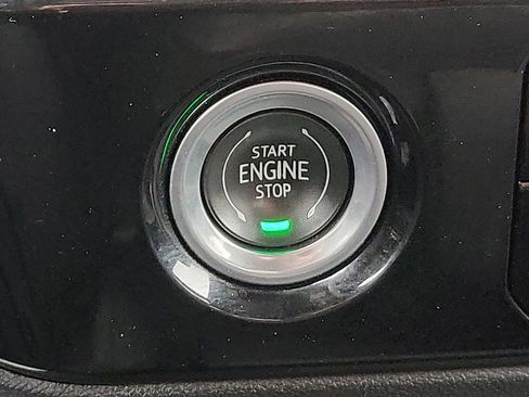 Certified 2023 Chevrolet Silverado 1500 LT image 16