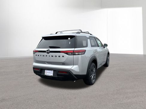 New 2025 Nissan Pathfinder SV w/ Black Appearance Package image 34
