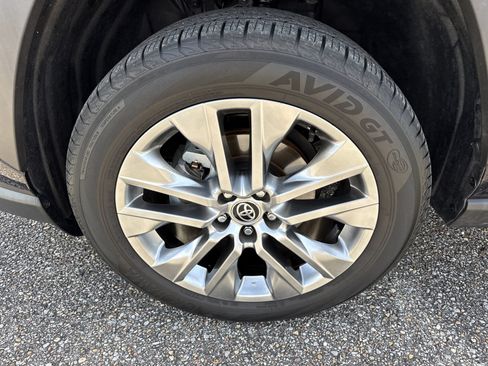Used 2025 Toyota RAV4 XLE Premium w/ Weather Package FWD image 10
