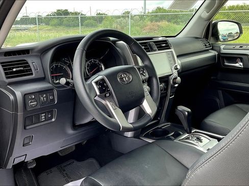 Used 2024 Toyota 4Runner TRD Sport image 16