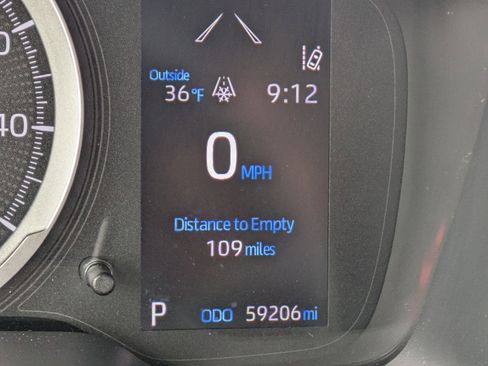 Used 2021 Toyota Corolla SE image 16