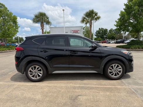 Used 2018 Hyundai Tucson SEL w/ Cargo Package FWD image 3