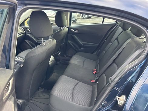 Used 2016 MAZDA MAZDA3 i Sport w/ Preferred Equipment Package image 14