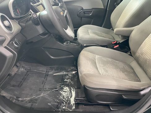 Used 2019 Chevrolet Sonic LS image 15