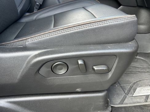 Used 2023 Chevrolet Tahoe High Country image 59