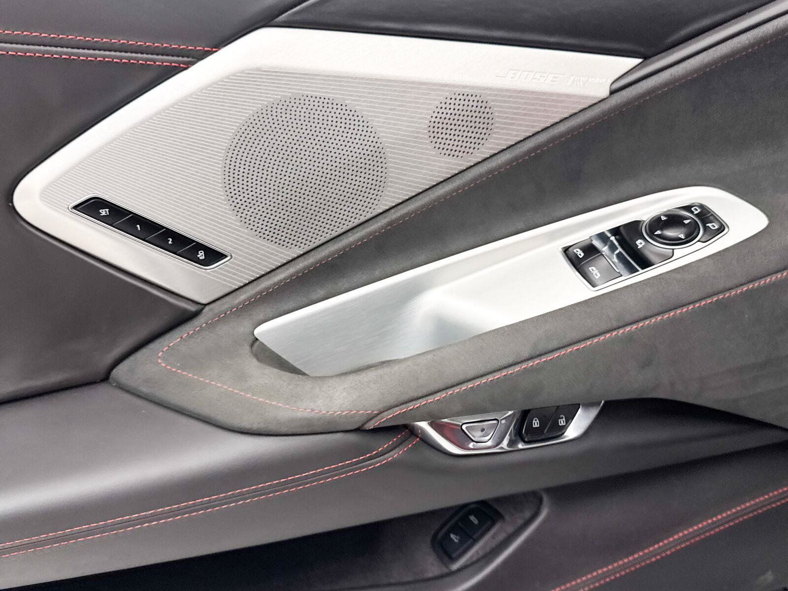 Used 2021 Chevrolet Corvette Stingray Premium Cpe w/ Z51 Performance Package RWD image 34