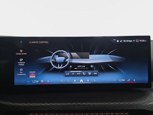 New 2026 BMW 330i Sedan w/ M Sport Package image 18