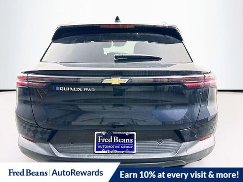 New 2026 Chevrolet Equinox EV LT image 5