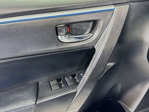 Used 2016 Toyota Corolla S FWD image 14