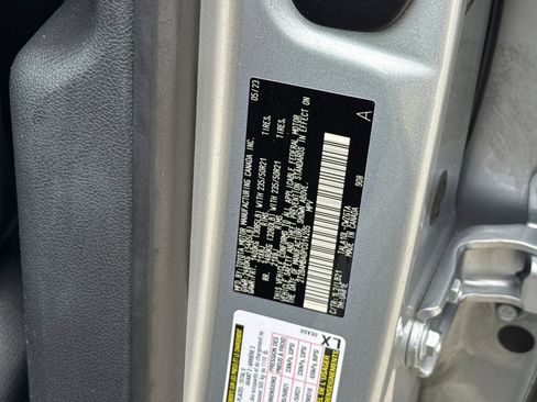 Used 2023 Lexus RX 350 Premium Plus w/ Cold Area Package FWD image 18
