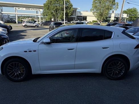 Used 2023 Maserati Grecale GT AWD/4WD image 12
