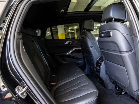 Used 2025 BMW X6 xDrive40i image 26