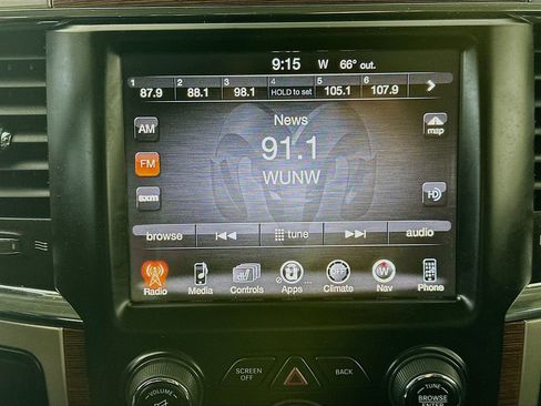 Used 2015 RAM 3500 Laramie AWD/4WD image 17