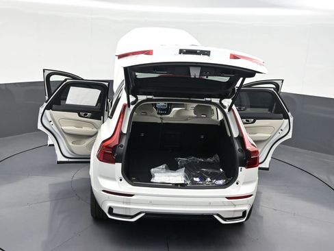 New 2026 Volvo XC60 T8 Ultra AWD/4WD image 33