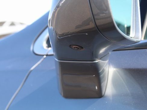 Used 2020 Buick Enclave Avenir w/ Avenir Technology Package image 18