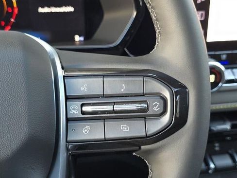 New 2026 Chevrolet Colorado ZR2 w/ ZR2 Bison Edition image 27