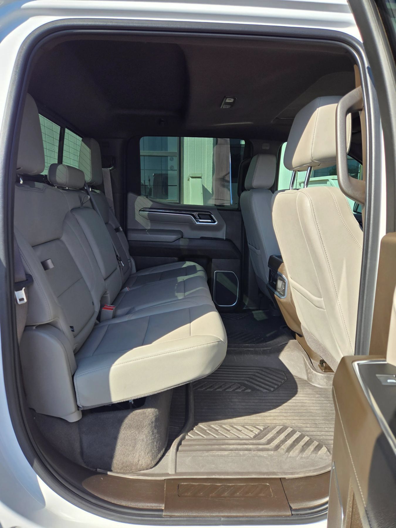 Used 2023 Chevrolet Silverado 1500 LTZ w/ LTZ Premium Texas Edition AWD/4WD image 13