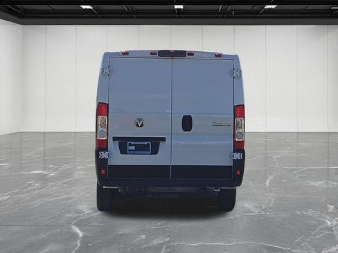Used 2025 RAM ProMaster 2500 w/ Convenience Group FWD image 4