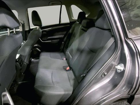 Used 2024 Toyota RAV4 LE AWD/4WD image 21