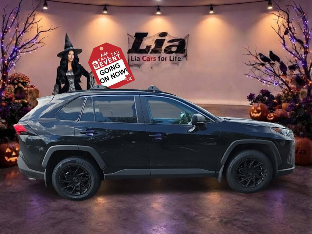 Used 2020 Toyota RAV4 LE w/ All Weather Liner Package AWD/4WD image 9